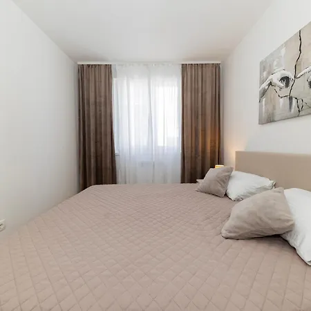Bella Notte By Belmont Realty 자다르